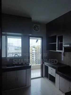 4bdrm Apartment in Gulshan for rent