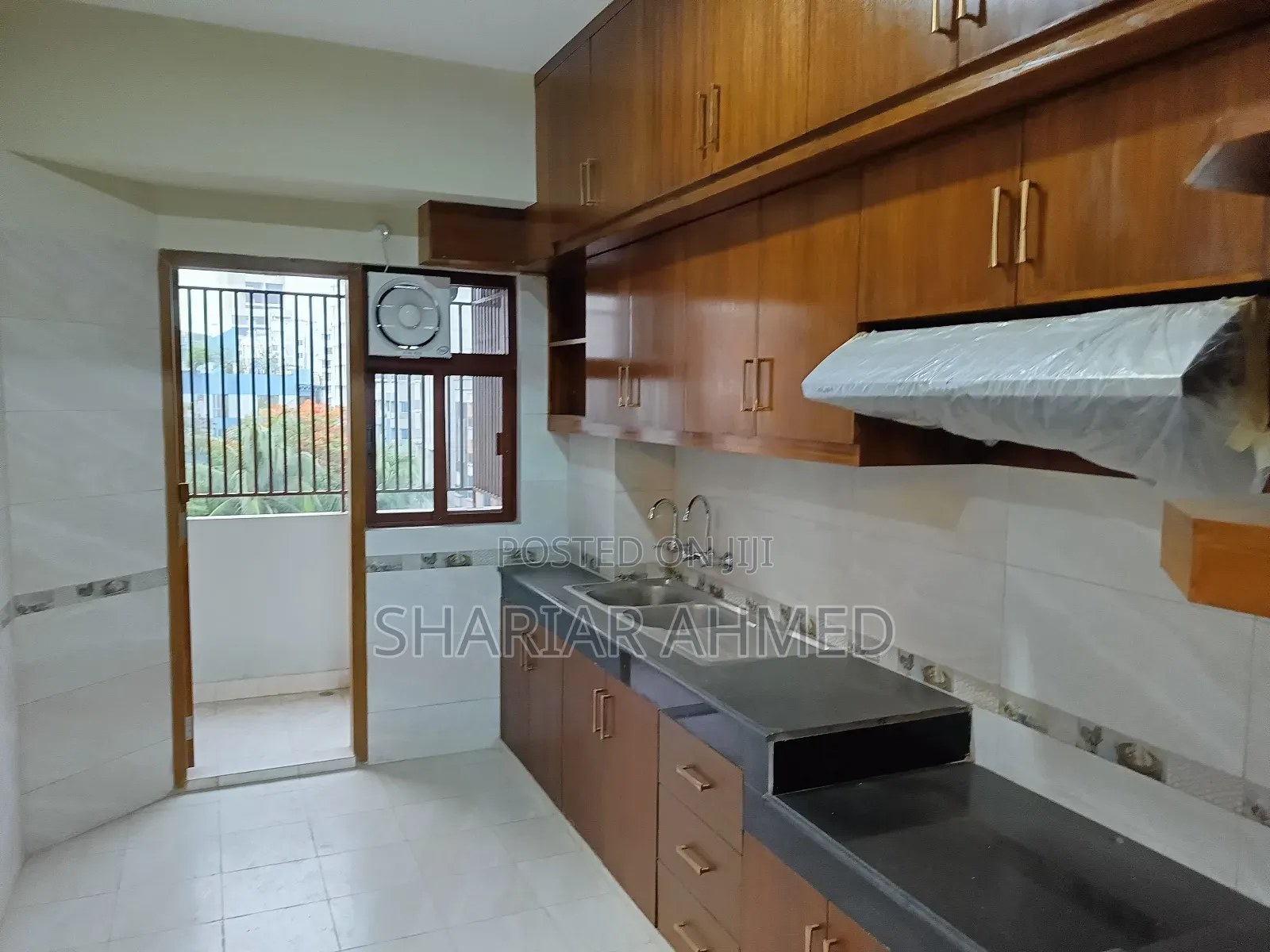 3bdrm Apartment in Gulshan for rent