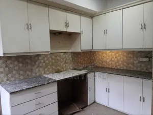 4bdrm Apartment in Gulshan for rent