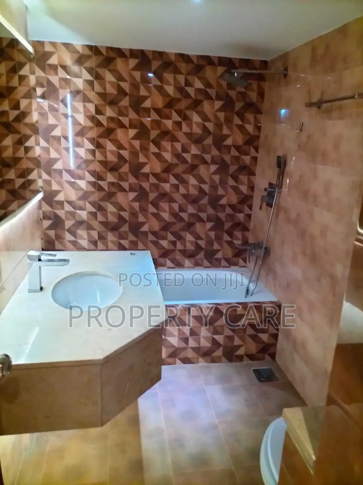 Furnished 3bdrm Apartment in Gulshan for rent