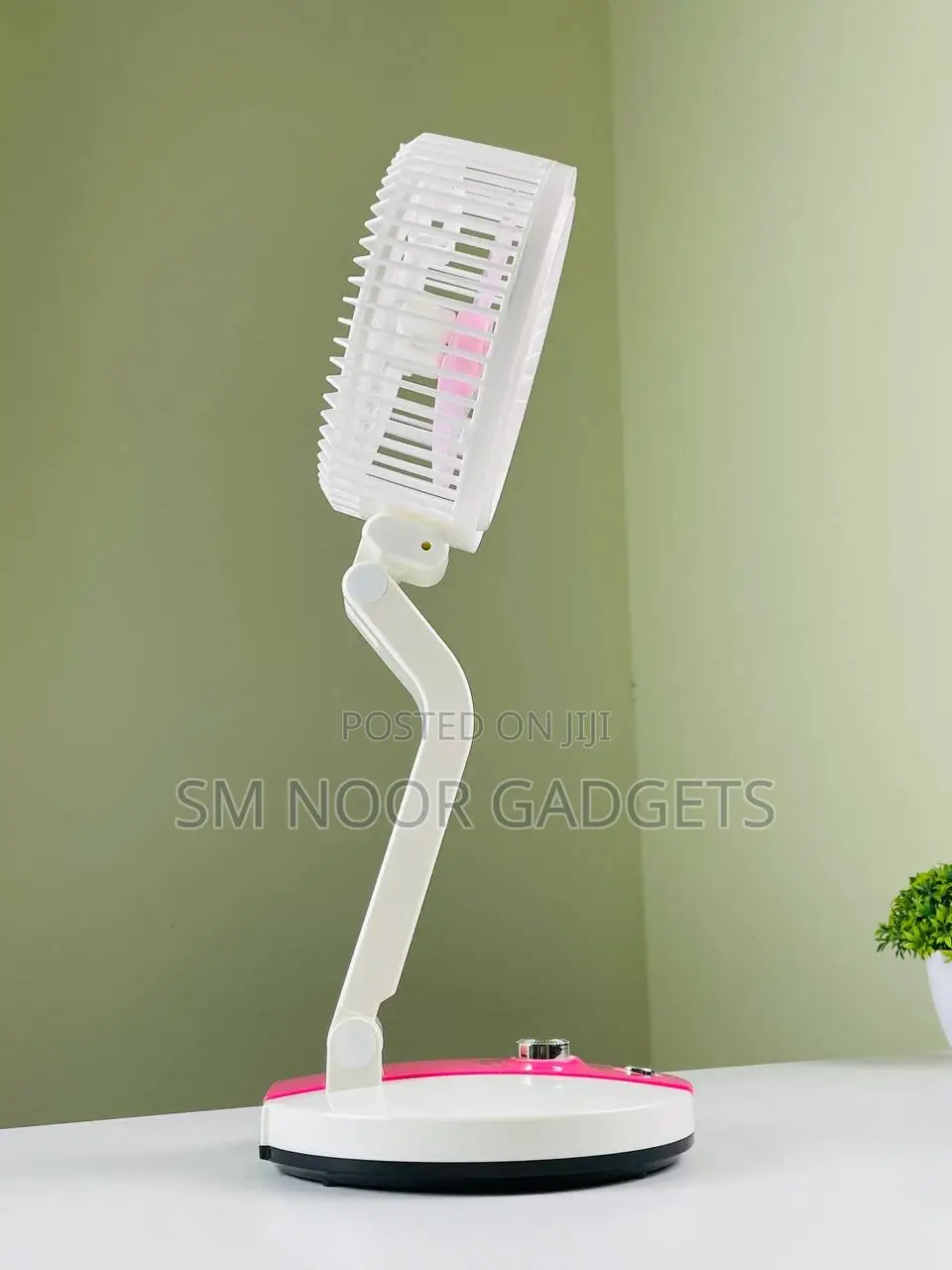 Rechargable Folding Fan S12-F1191