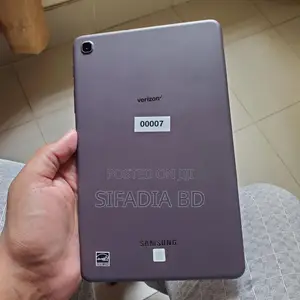 Photo - New Samsung Galaxy Tab A 8.4 (2020) 32 GB
