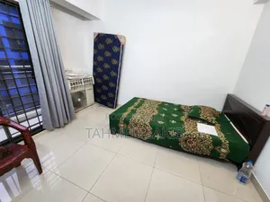 Photo - Furnished 3bdrm Apartment in Rupayan Lake Castle, Basundhara for rent