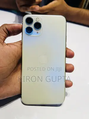 Photo - Apple iPhone 11 Pro 256 GB Silver