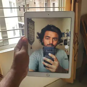 Apple iPad Pro 9.7 (2016) 32 GB Silver