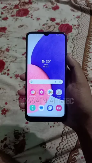Photo - Samsung Galaxy A22 5G 64 GB Black