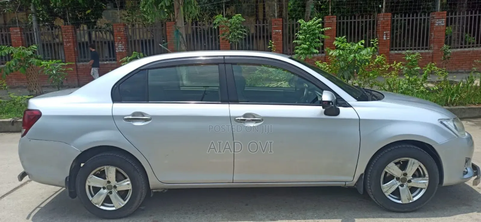 Toyota Axio 1.5 X 2WD 2012 Silver