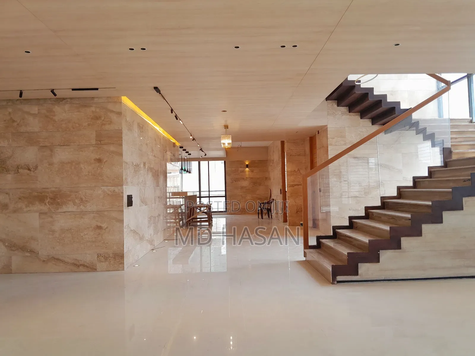 4bdrm Apartment in Duplex Apartment for rent