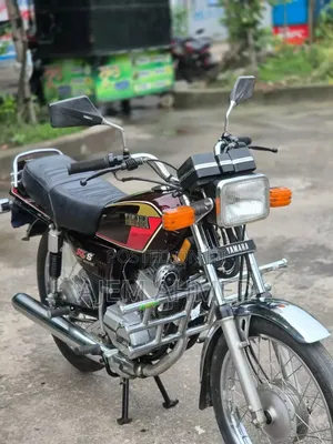 Yamaha 2002
