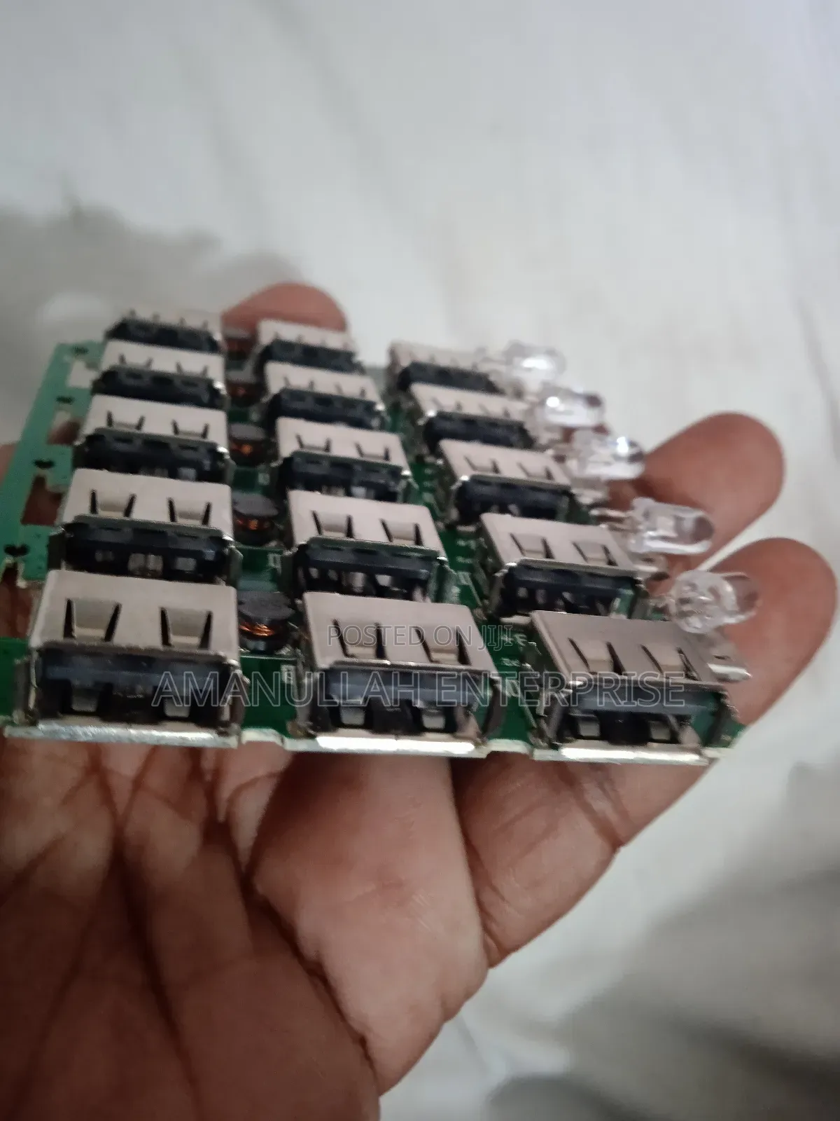 Reusable Power Bank/ Diy Power Bank/Li- Ion Battery Charger.