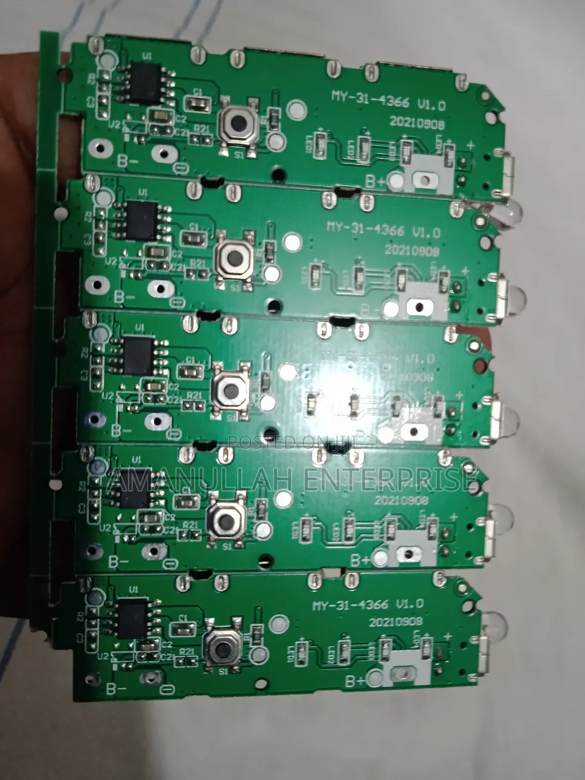 Reusable Power Bank/ Diy Power Bank/Li- Ion Battery Charger.