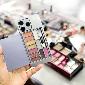 Viral iPhone Eyeshadow Palette