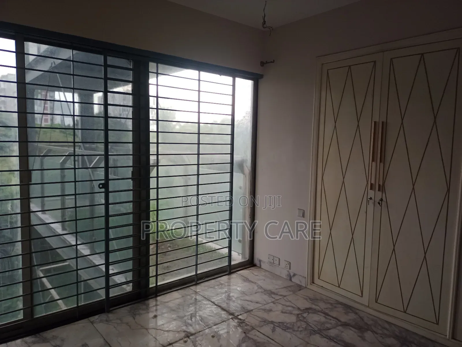 4bdrm Duplex in Gulshan for rent