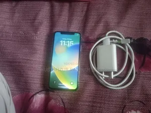 Photo - Apple iPhone X 64 GB White