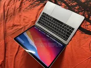 Laptop Apple MacBook Pro 2017 8GB Intel Core I5 SSD 256GB