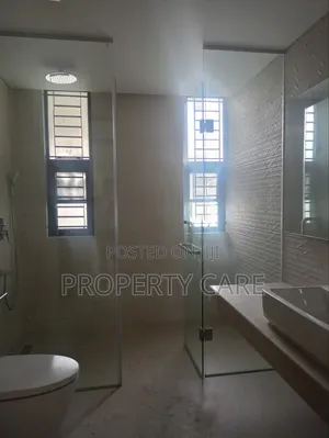 4bdrm Apartment in Gulshan for rent
