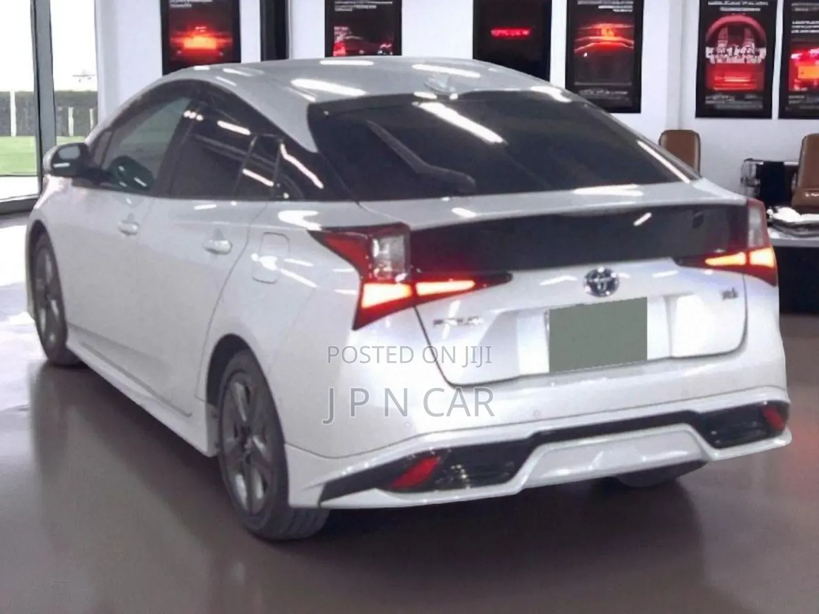 Toyota Prius 2020 Pearl