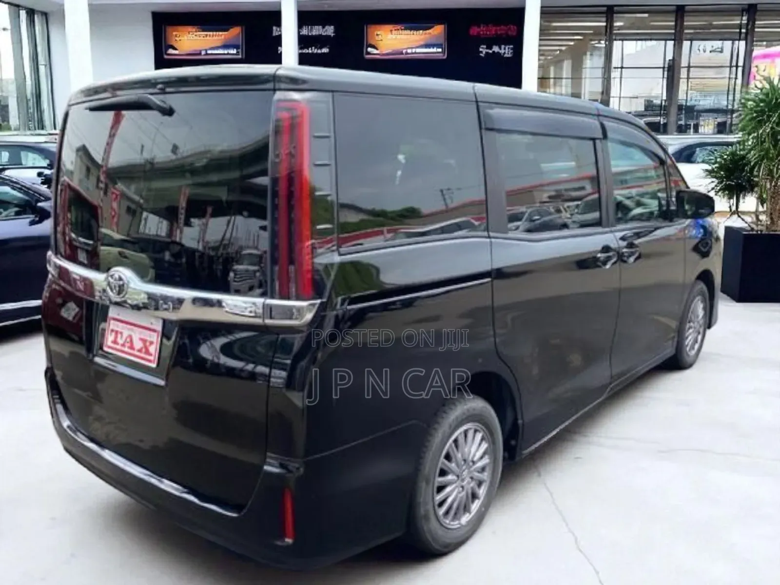 Toyota Noah 2020 Black