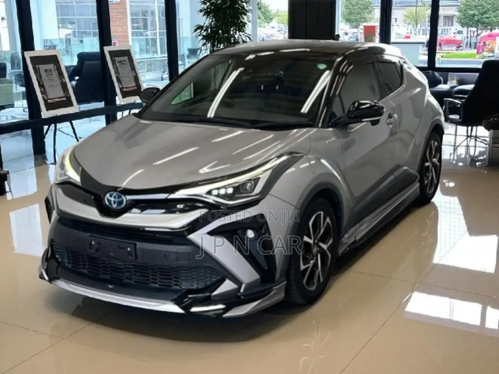 Toyota C-HR 2020 Gray