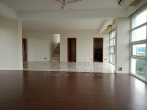 3bdrm Duplex in Gulshan for rent