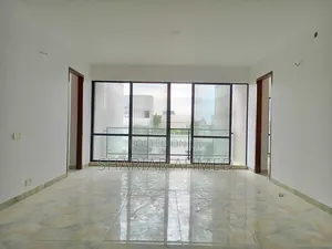 Photo - 4bdrm Apartment in Gulshan for rent