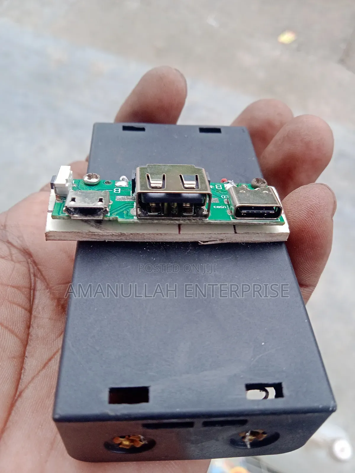 Reusable Power Bank/ Diy Power Bank/Li Ion Battery Charger