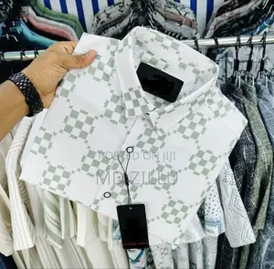 Luxury Popcorn Half Sleeve Print Shirt