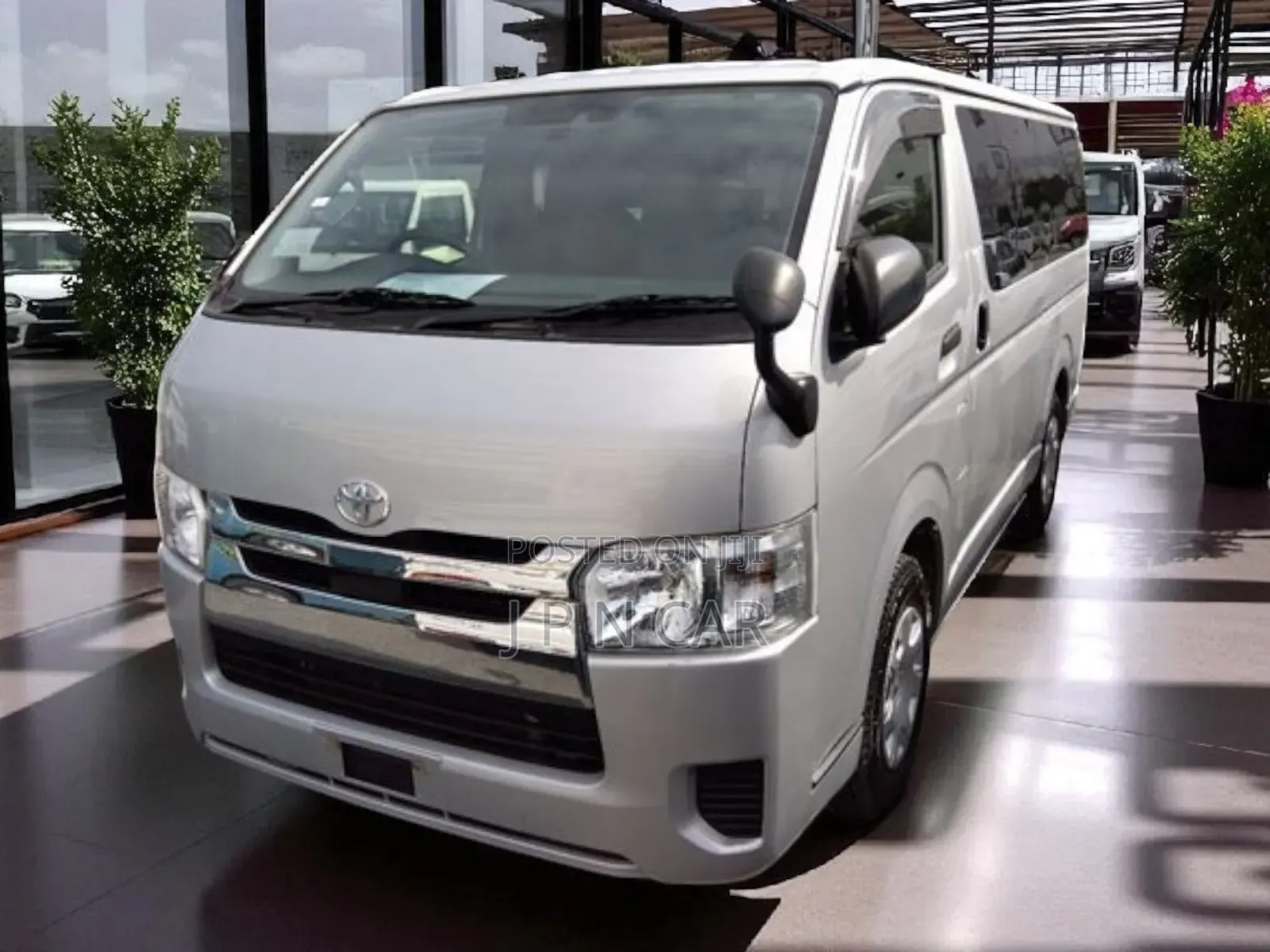 Toyota HiAce 2020 Silver