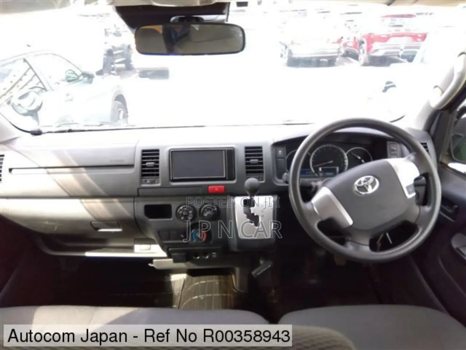 Toyota HiAce 2020 Silver