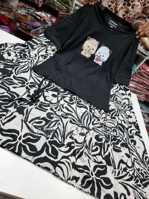 Skirt Set and T-Shirt