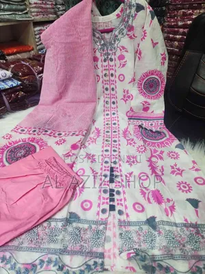 Photo - Full Coton Dress With Skin Pint Ambudari Wark