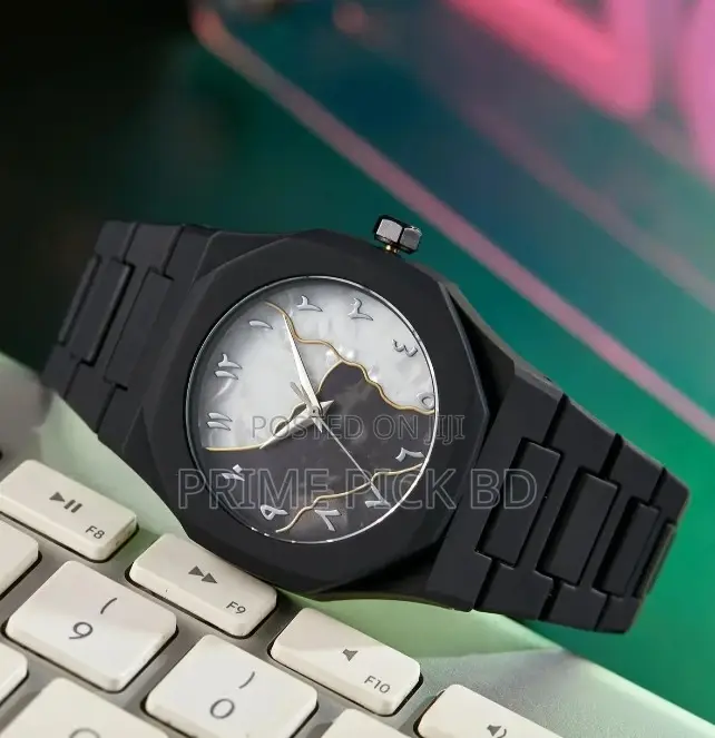 Aura Watch – Arabic Modern Design