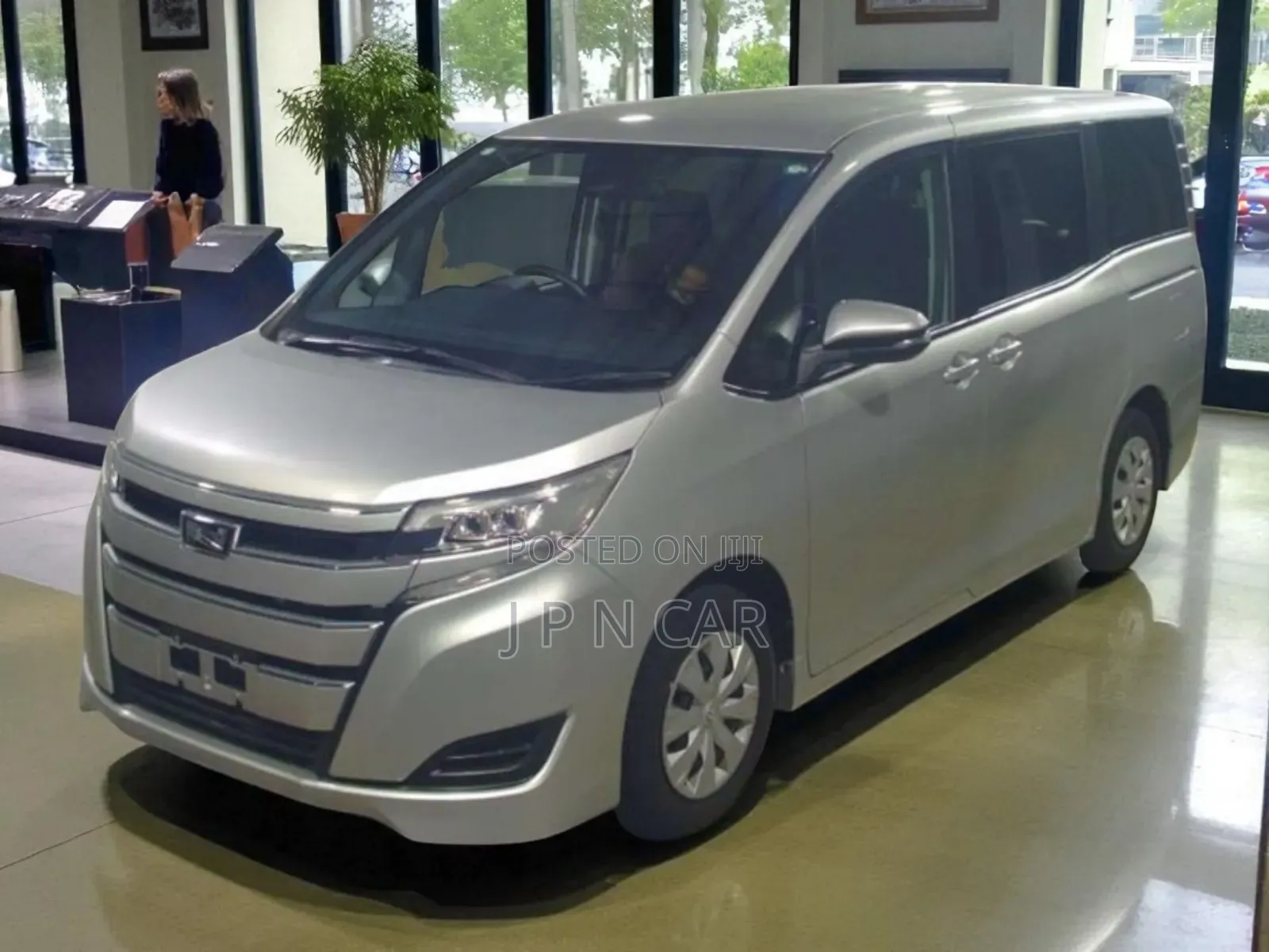 Toyota Noah 2.0 FWD (8 Seater) 2020 Silver