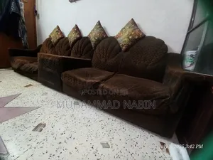 ভেলভেট স্প্রিং সোফা