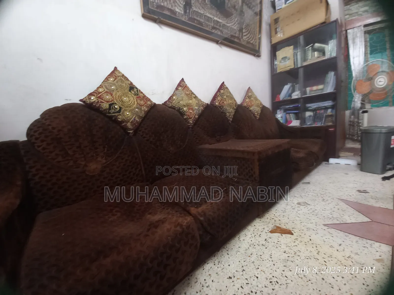 ভেলভেট স্প্রিং সোফা