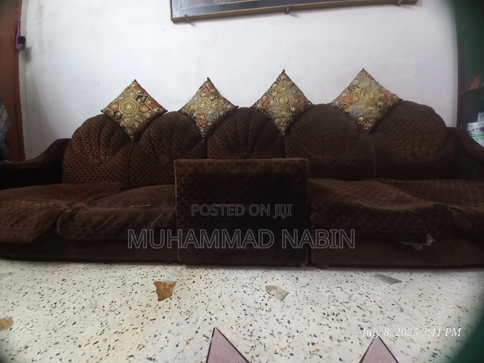 ভেলভেট স্প্রিং সোফা