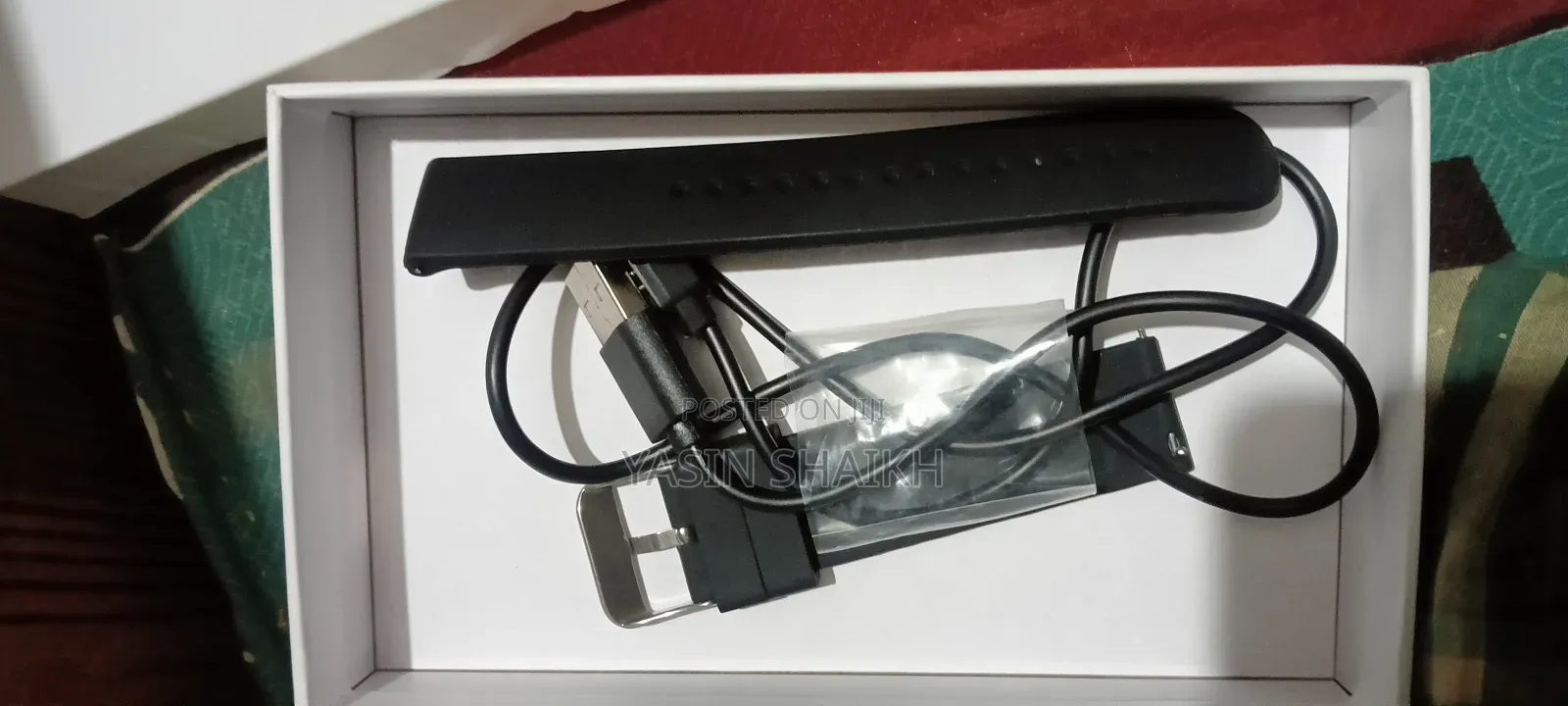 New Smart Watch 1 Purchase 1 Free