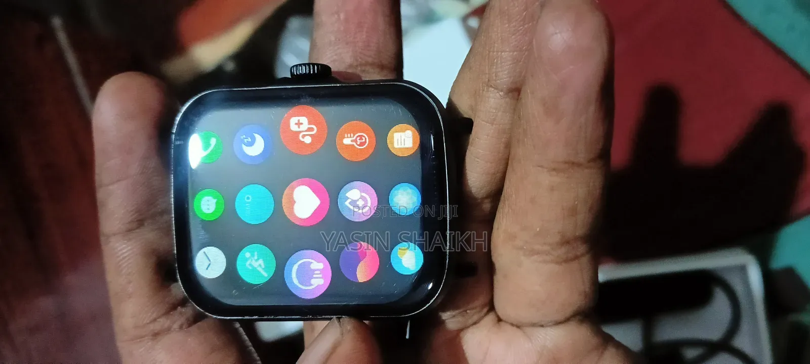 New Smart Watch 1 Purchase 1 Free