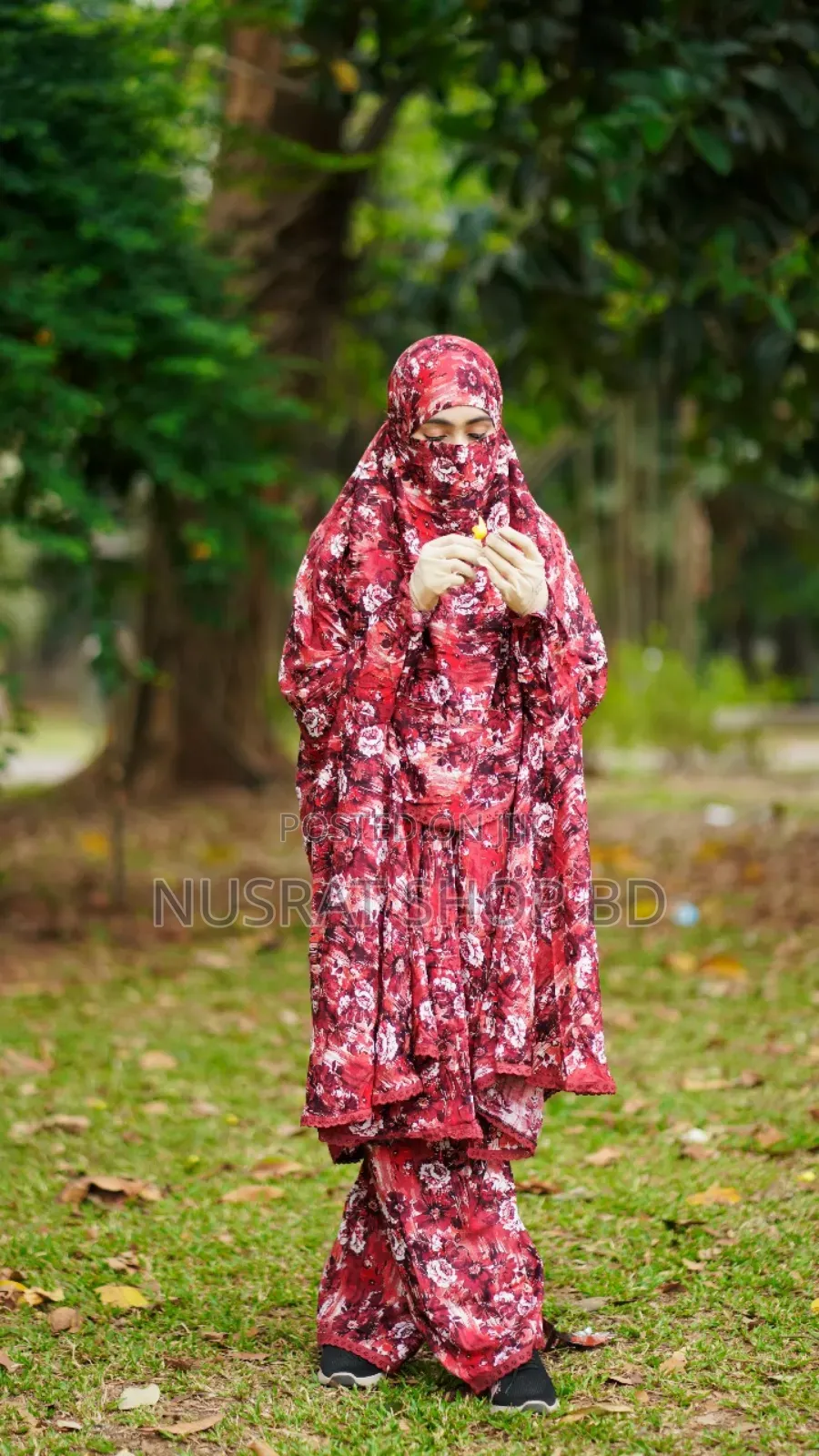 Plaju Khimar Set
ফেব্রিকঃ উন্নত মানের সফ্ট চায়না,