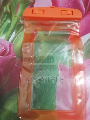 Photo - Phone Protector In Water