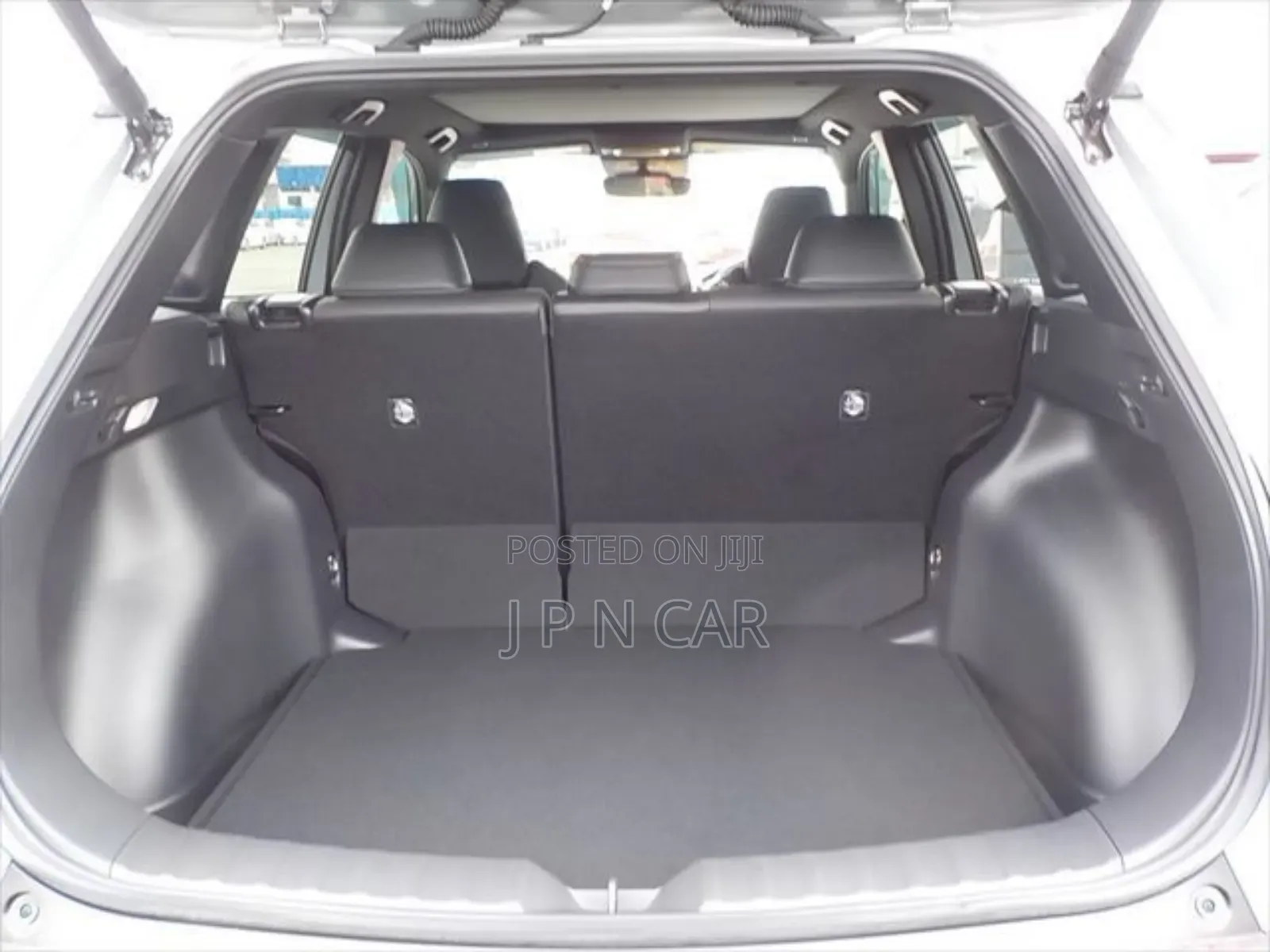 New Toyota Corolla Cross 2024 Gray