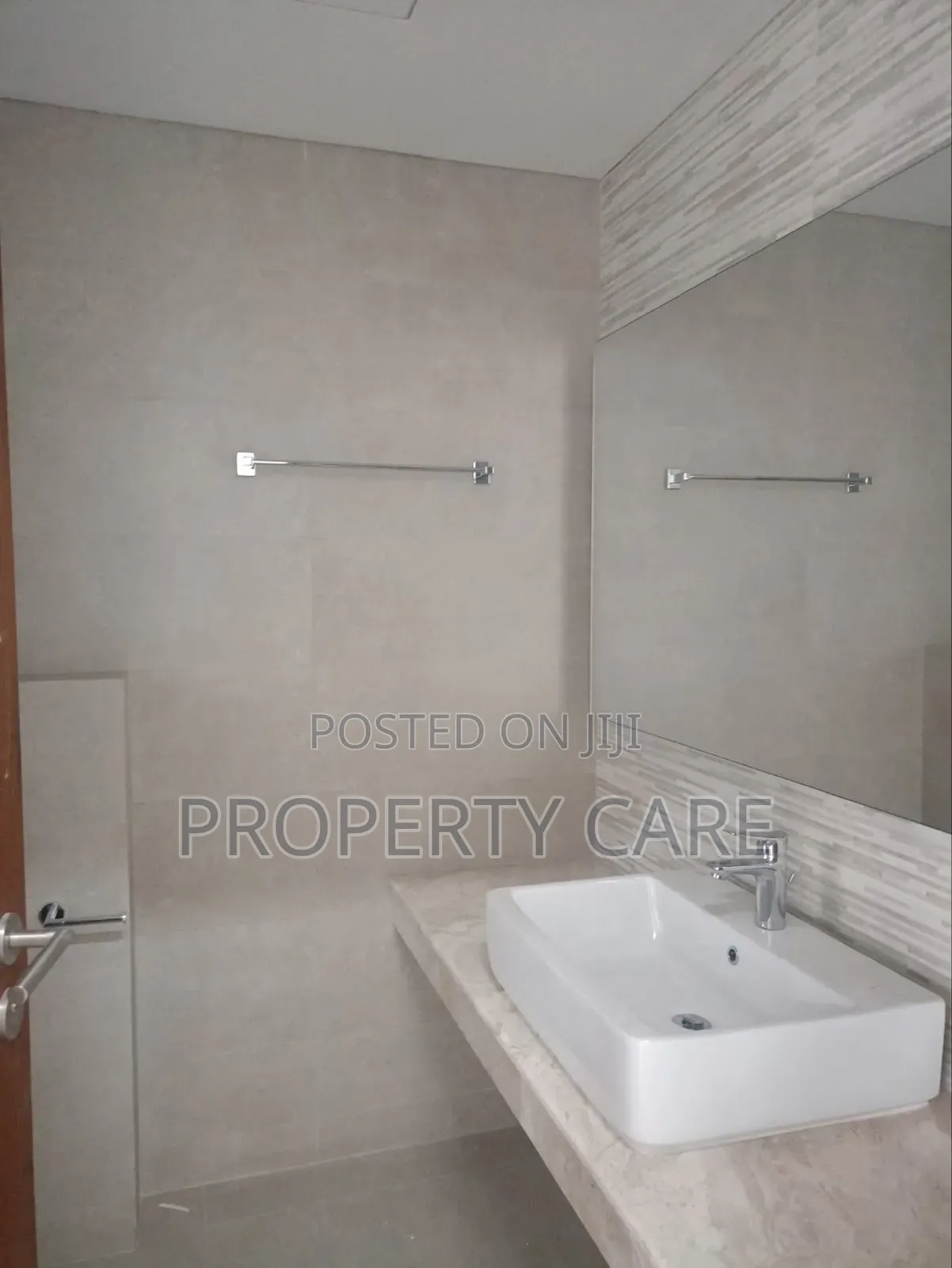 3bdrm Apartment in Banani for rent
