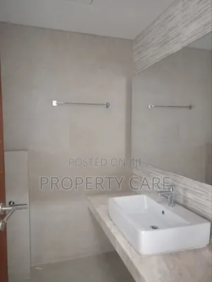 3bdrm Apartment in Banani for rent