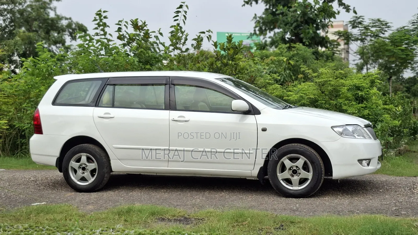 Toyota Corolla Fielder 1.5 Petrol AWD 2004 White