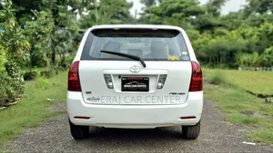 Toyota Corolla Fielder 1.5 Petrol AWD 2004 White