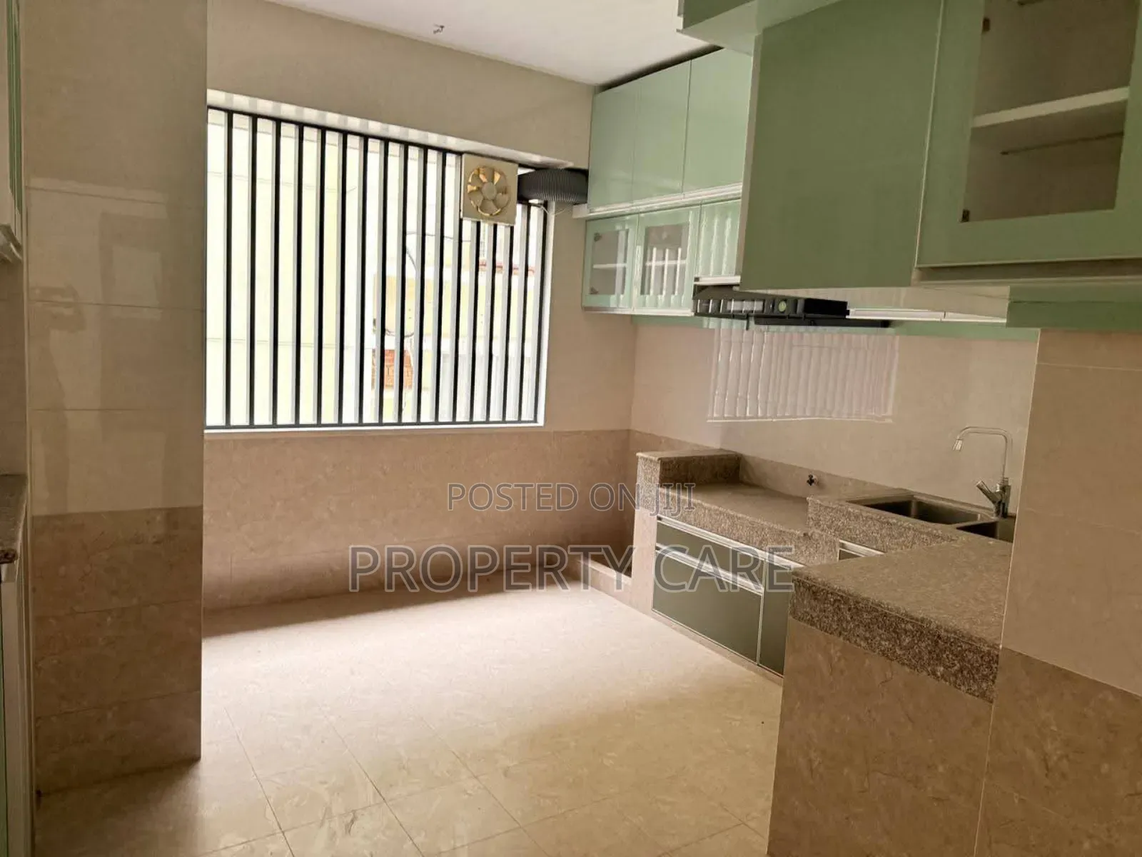 3bdrm Apartment in Gulshan for rent
