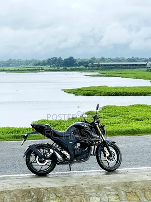 Photo - New Suzuki Bike 2025 Black
