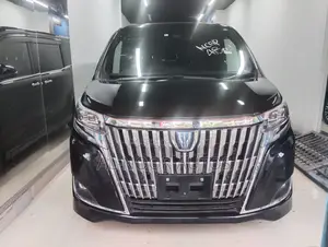 Photo - Toyota Esquire 2019 Black