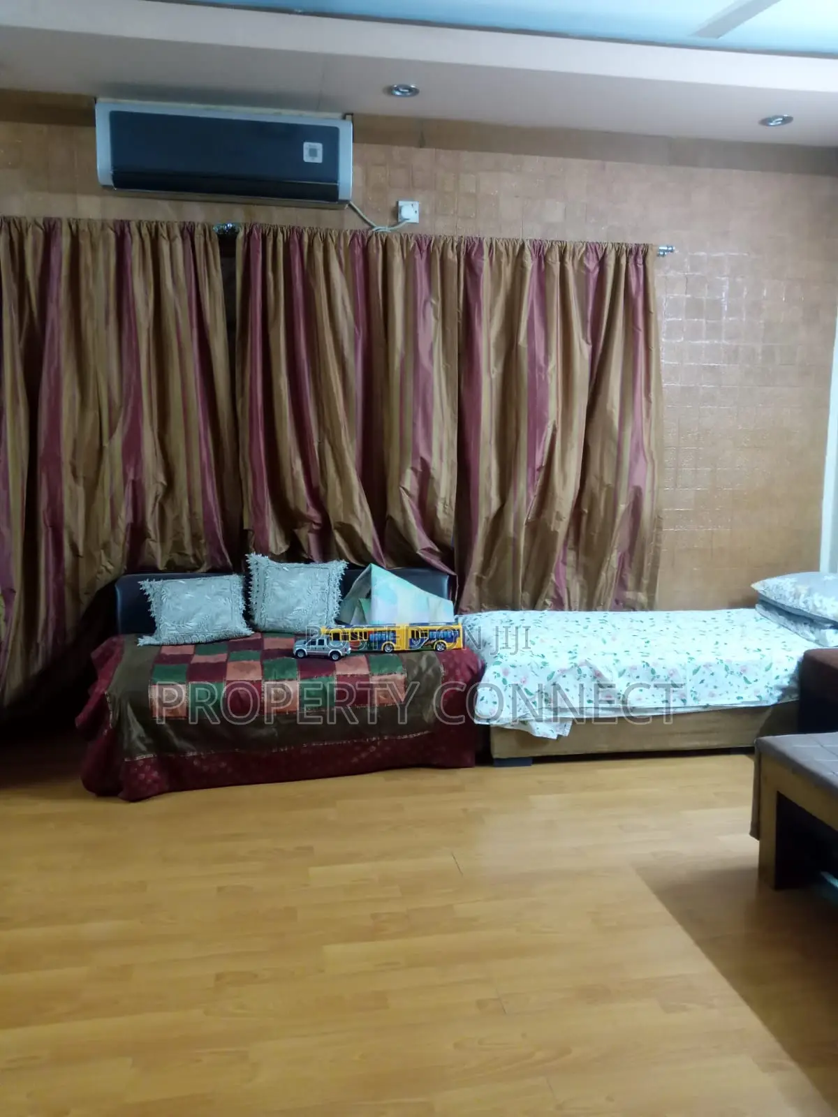 3bdrm Apartment in Mohammadpur for sale