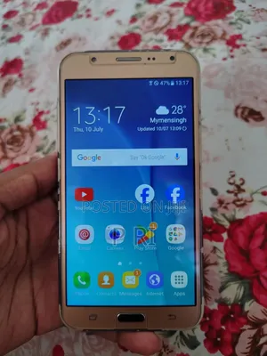 Photo - Samsung Galaxy J7 Nxt 16 GB Black